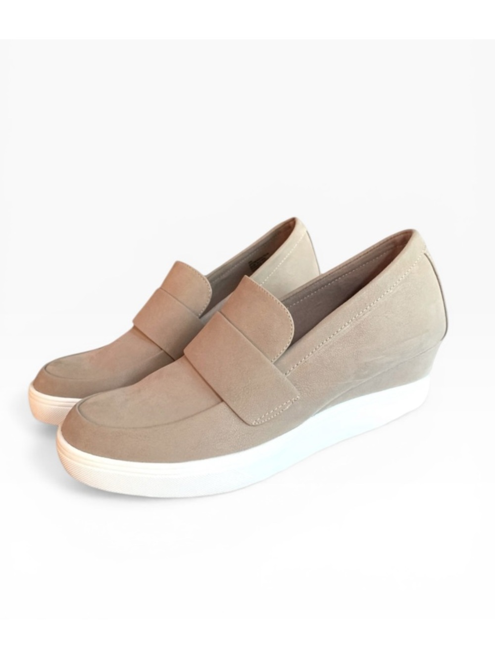 Mia Womens Jena Wedge Faux Suede Slip On Sneaker Loafer Tan Neutral Sz 10